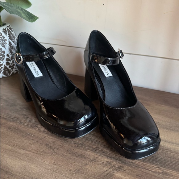 Steve Madden Shoes - Steve Madden Mingle Platform Mary Janes Patent Black